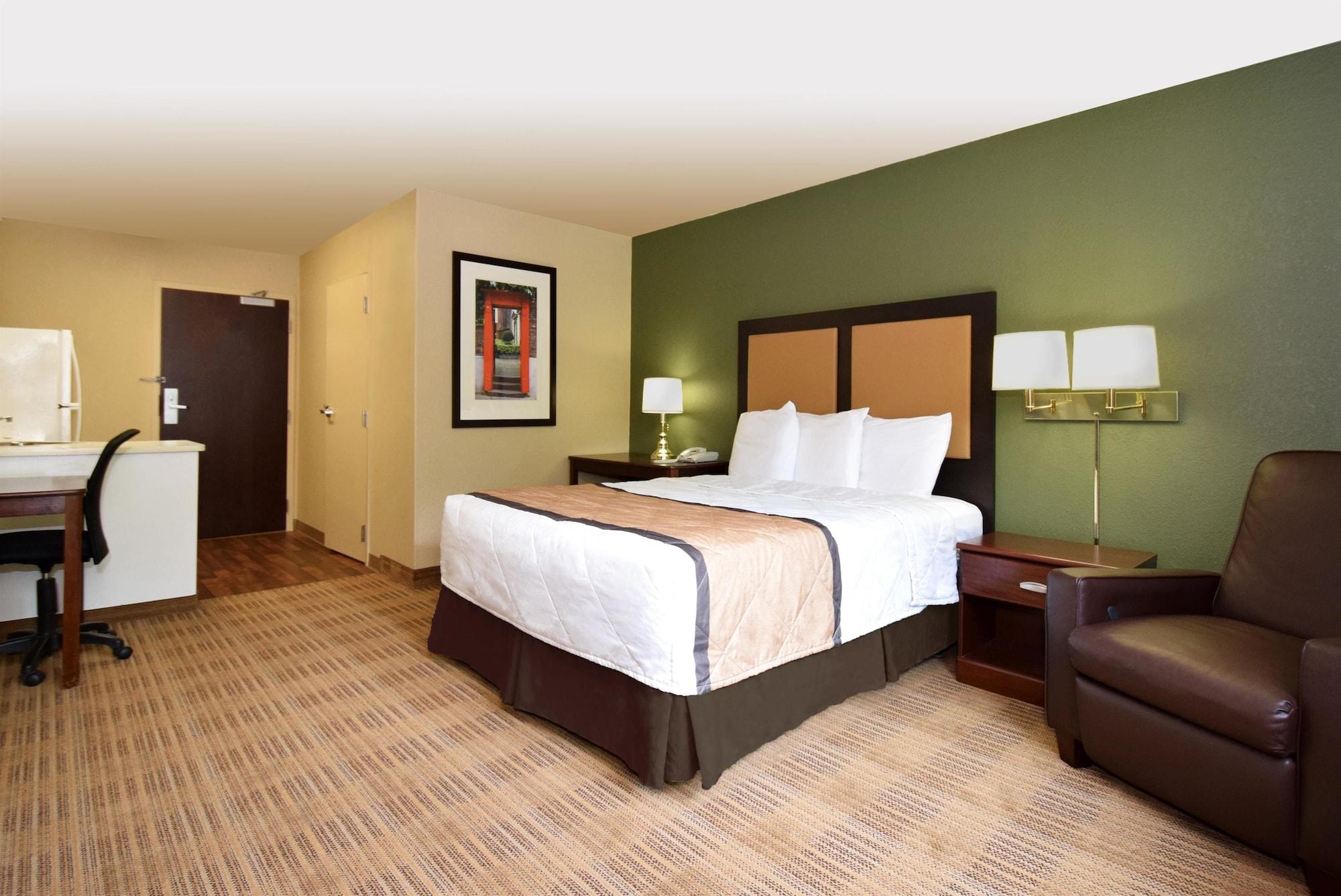 Extended Stay America Suites - Detroit - Metropolitan Airport Romulus Exterior photo