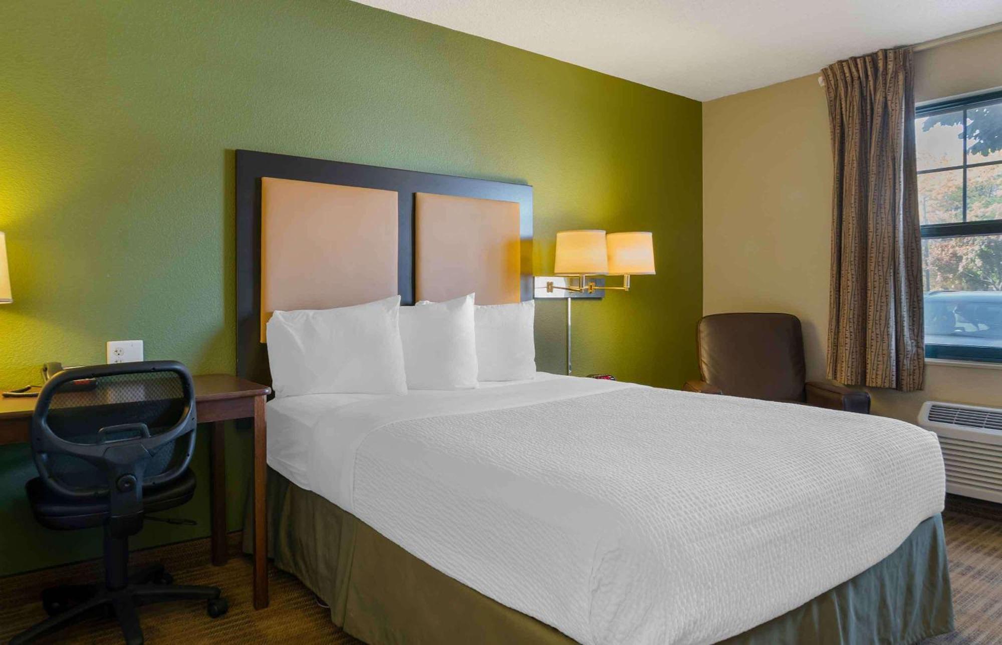 Extended Stay America Suites - Detroit - Metropolitan Airport Romulus Exterior photo