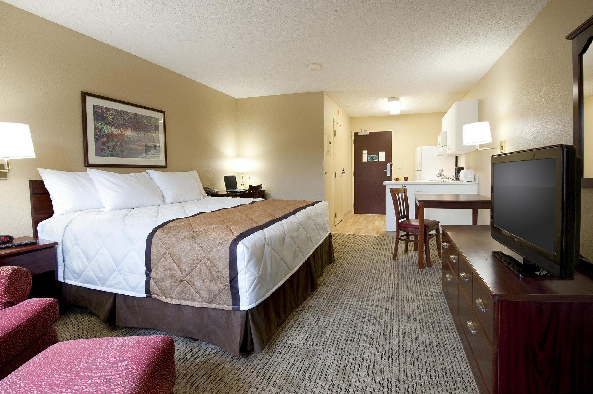 Extended Stay America Suites - Detroit - Metropolitan Airport Romulus Exterior photo